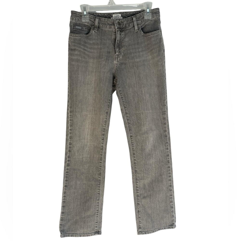 L.L. BEAN Favorite Fit Jeans